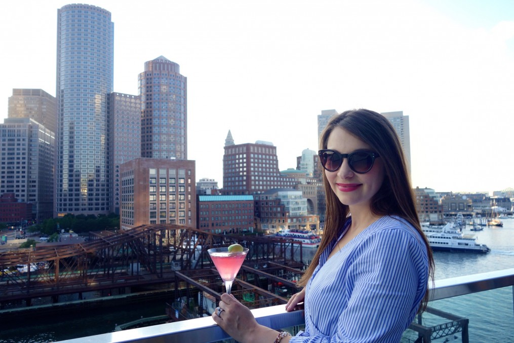 rooftop bars, boston, lookout rooftop, the envoy hotel, the-alyst.com