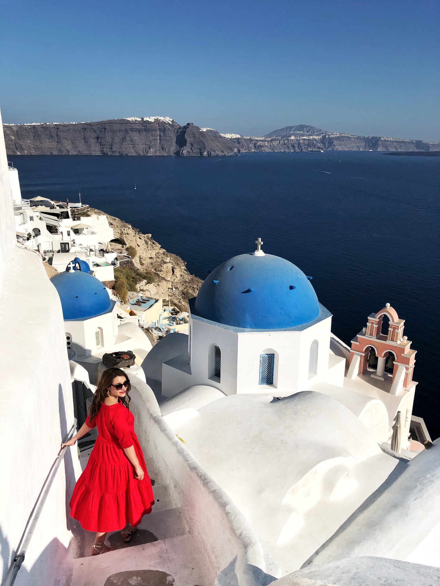 most instagrammable spots oia, santorini, the-alyst.com